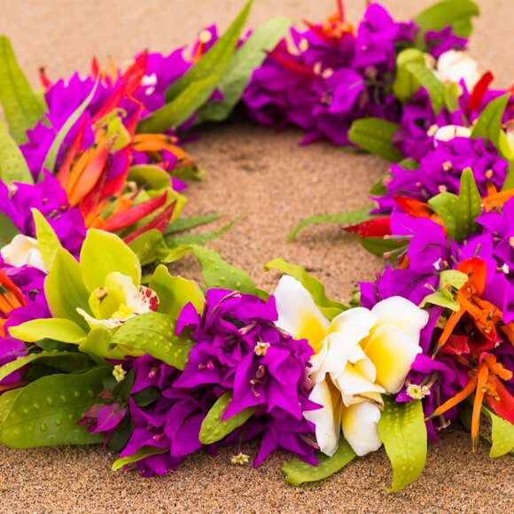 Meet your Posher, Eden! 🌞 Read closet Info! - Picture 3 of 6